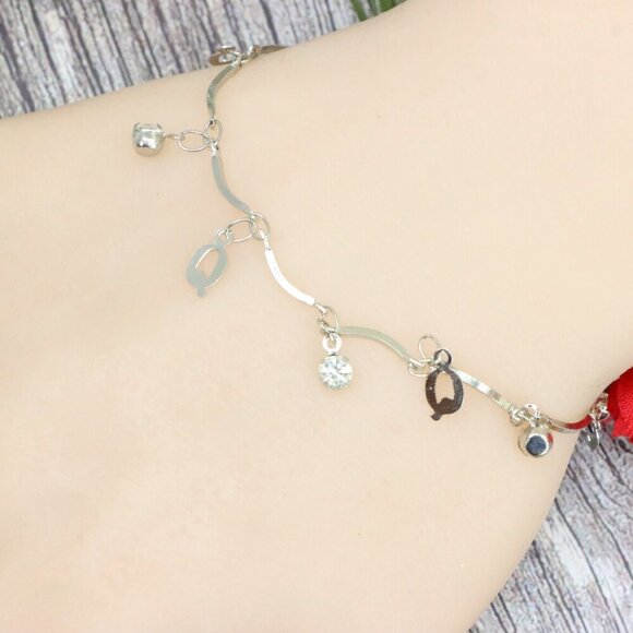 "Trendy Handmade Bracelet – A Stylish Gift for Women & Girls, MAR091023 - Picture 6 of 10